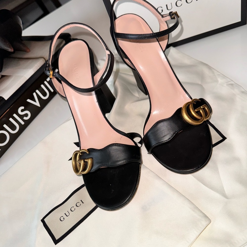 GUCCI Marmont High Heel Sandal